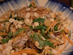 -Cuc Gach Quan Restaurant