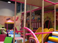 -蒙特利亲子乐园