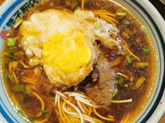 -矮子粉店1985·长沙米粉(湘春路店)