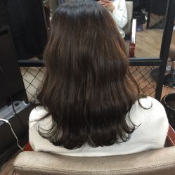 -茶发Salon·烫发染发理发