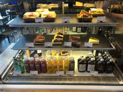 面包甜点陈列柜-DECAMERON十日谈(卓悦汇店)