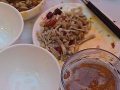 -渔香岛美蛙鱼头火锅(黔灵山公园店)
