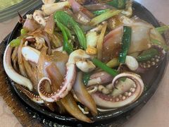 铁板鱿鱼-幽优农庄·森波拉特色本地农家菜