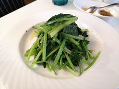 烫青菜-天下三绝 牛肉面/红酒