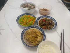 -爱贝尔高端月嫂(母婴护理)