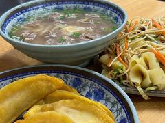 -牛味十足传统美食(凤凰西街店)