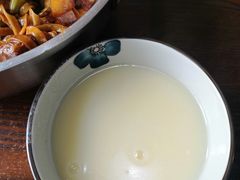 -内蒙焖面大盆骨餐馆(山大路店)