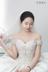 -欣薇婚纱(新源乐汇城店)