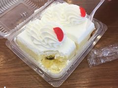 -红宝石·鲜奶小方·海派西点房(莘庄龙之梦店)