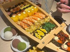 -万岁料理回转寿司(华贸店)
