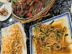 -八两八金·莱芜特色炒鸡(市南漳浦路店)