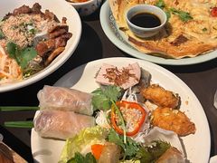 -大头虾越式风味餐厅(光明广场店)