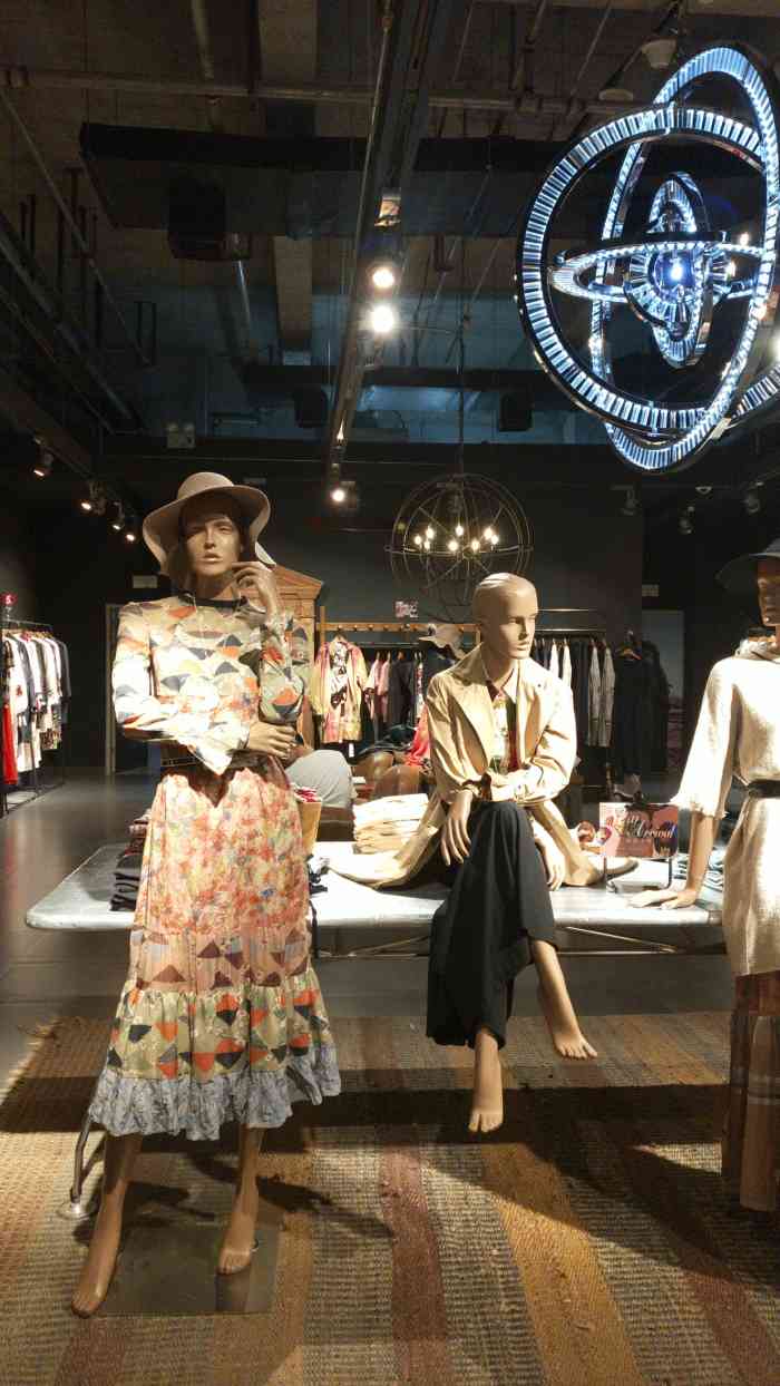 donoratico达衣岩(龙湖滨江天街店)-"不会再光顾,接电话的时候店长的