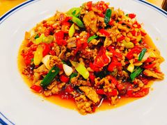 碎红辣椒炒肉-憨伢子·家常菜小食堂·有锅气の炒菜(江汉路店)