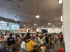 -冶建镜子·老南昌大排档·江西虾王(总店)