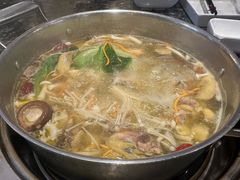 -一席地·本地鸡窝·杭帮鸡火锅(萧山银隆百货店)