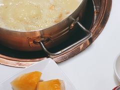 -洪氏嗨捞·猪肚鸡火锅(阳光天地店)