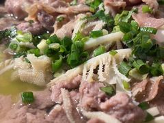 -全牛匠·乐山跷脚牛肉(新中关店)