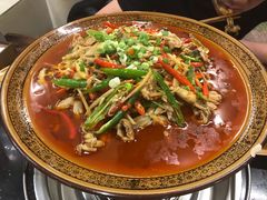 -盐井记·自贡美蛙鲜锅兔(中和店)