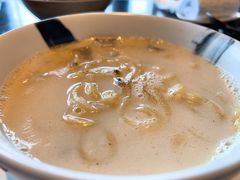 黄鱼煨面-杭州西子湖四季酒店·金沙厅