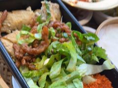 -包整·丝娃娃(一览甲秀楼风景店)