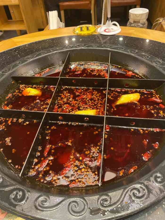 好巴适·龙门阵火锅(呼家楼店)-"真心特别的感谢点评爹爹给我免费试吃