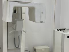-上海仁爱医院口腔科 · 种植