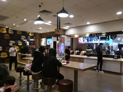 -麦当劳(龙洞店)