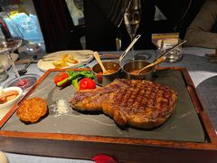 -弦月窗LUNETTE BY AMANDA(复兴路店)