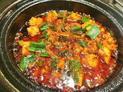 -万重锦·人文川菜馆(骡马市店)