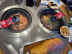 -山河屯铁锅炖·非遗东北菜(南山店)