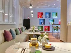 -潮一不贰·法式甜品·生日蛋糕·西式简餐(外滩店)