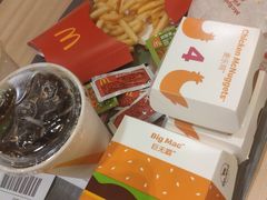 -麦当劳(伟城广场店)