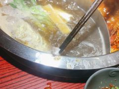 -谭鸭血老火锅(远大购物广场店)