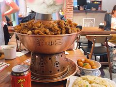 -炉小二铜锅牛蛙•川湘菜(三里屯店)