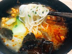 -小魔童·鲜切牛肉粉(时尚天河东区店)