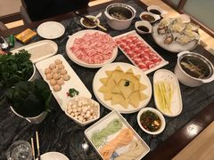 -大渔小鲜火锅店