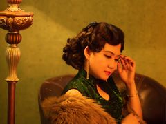 -九月鹰飞汉服摄影工作室