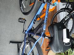 -道路口单车爱瓦士dahon大行