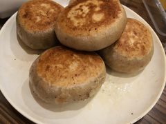 -清真吴记门钉肉饼·喜多利