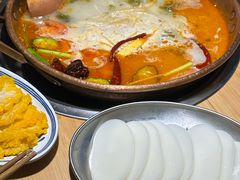 -洱火云南酸菜牛肉火锅(石景山当代商城店)