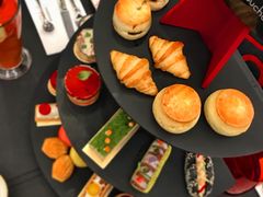 -Salon de The de Joel Robuchon(外滩18号店)