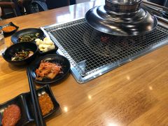 -肉甲韩国木炭烤肉(新壹街1店)