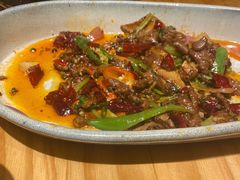 张老师的牛肉-十三式重庆江湖菜(金茂览秀城店)