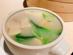 腌笃鲜砂锅-鼎泰丰(当代商城店)