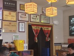 -阿婆情腊排骨火锅(金虹路店)