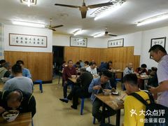 大堂-老字号贾家肉丸糊辣汤(光明巷店)