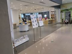 -华为授权体验店(中山公园来福士)