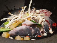 -鲜潭蒸汽石锅鱼(五道口购物中心店)