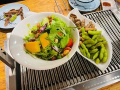 蔬菜沙拉-欢乐牧人蒙古炭烤羊腿(四平路店)